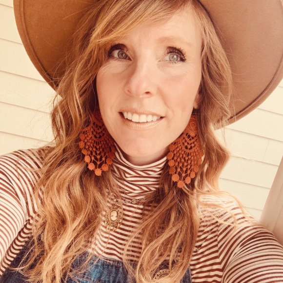 Meet your Posher, Megan - Picture 4 of 9